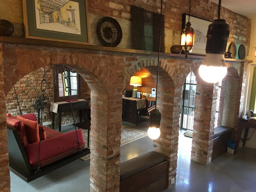 Spices Hotel George Town Buitenkant foto