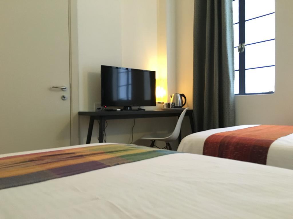 Spices Hotel George Town Buitenkant foto