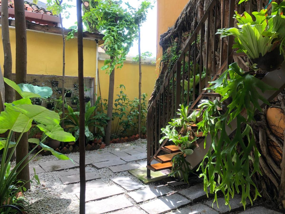 Spices Hotel George Town Buitenkant foto