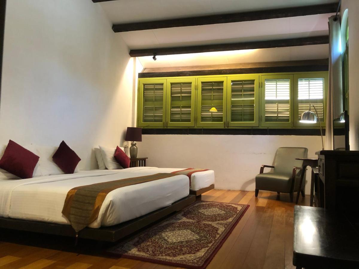 Spices Hotel George Town Buitenkant foto